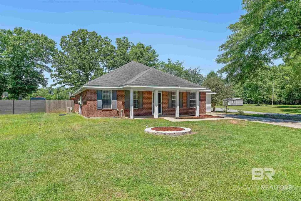 4179 Municipal Park Drive, Loxley