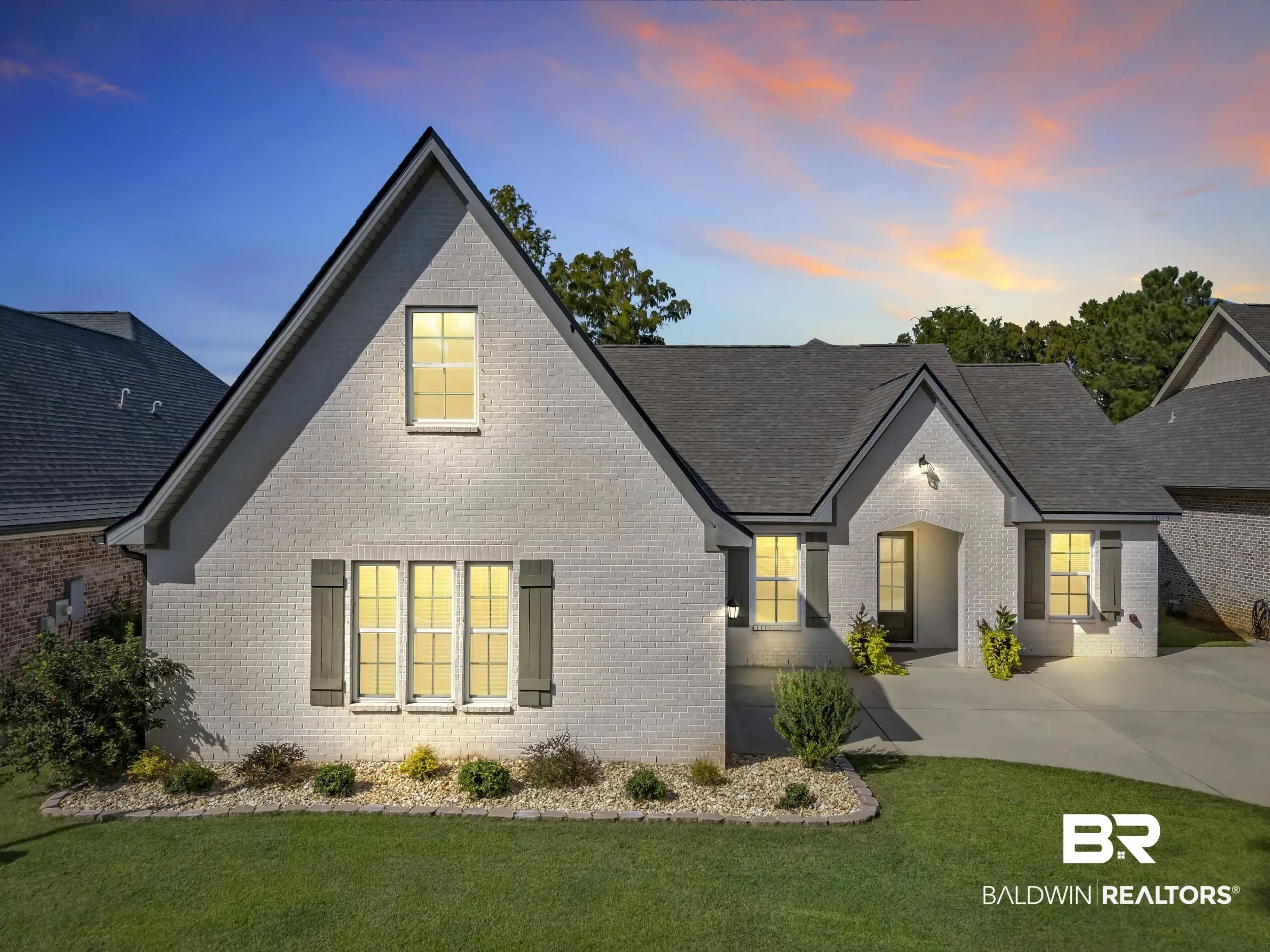 Photo of Listing #394841