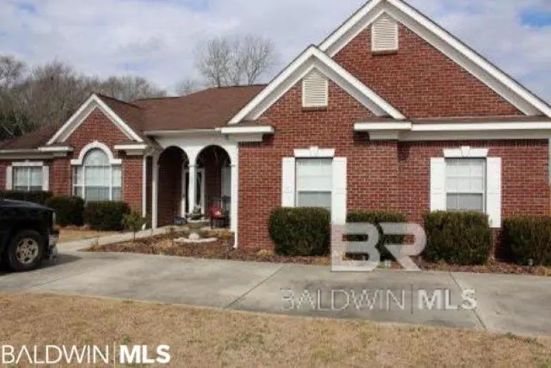 Photo of Listing #391768