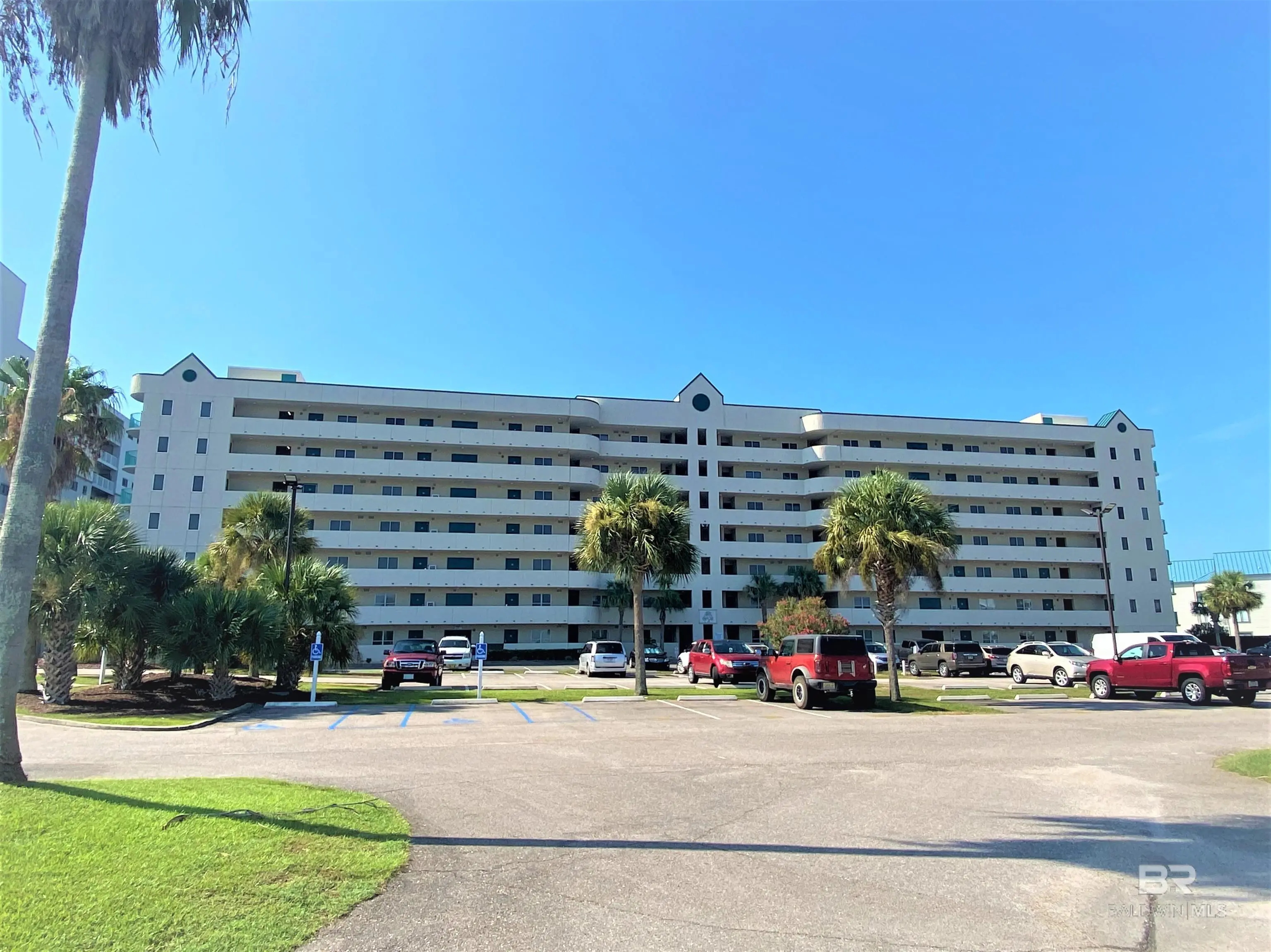 Photo of Listing #370414