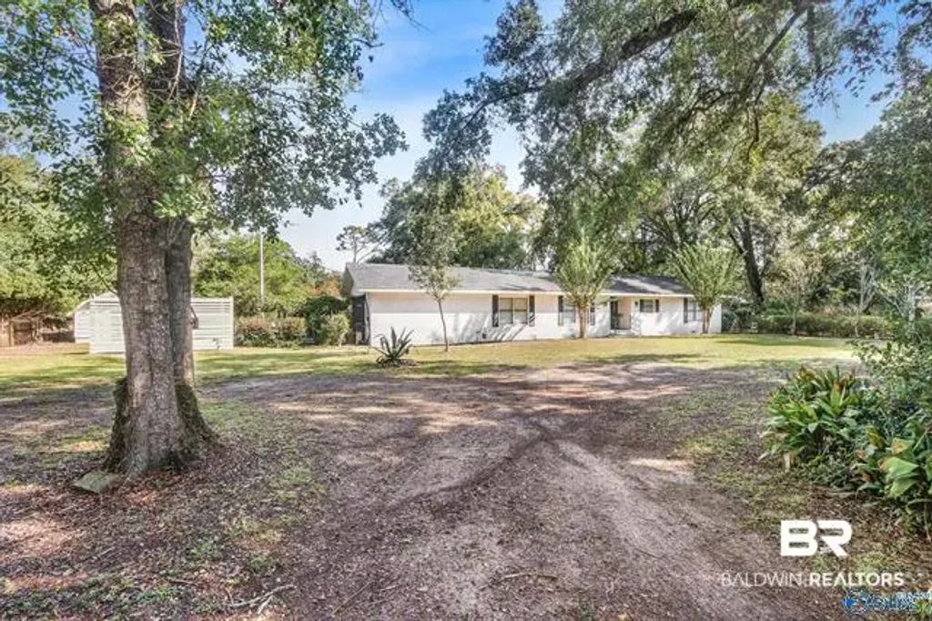 18743 Keller Rd, Foley