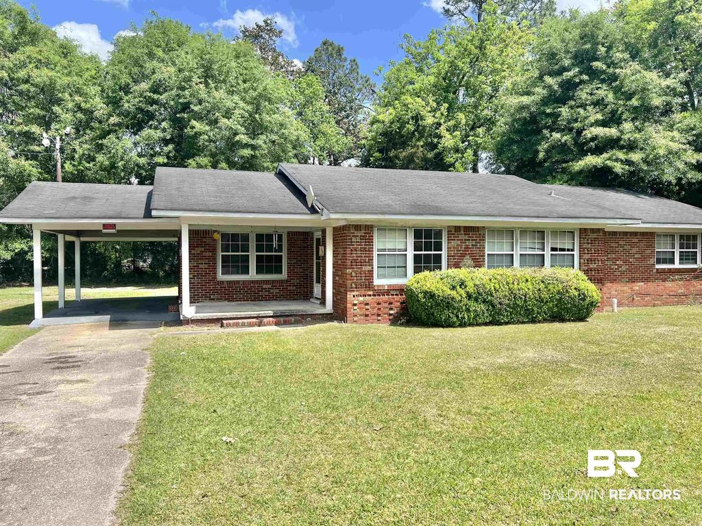 169 E Ashley Street, Atmore
