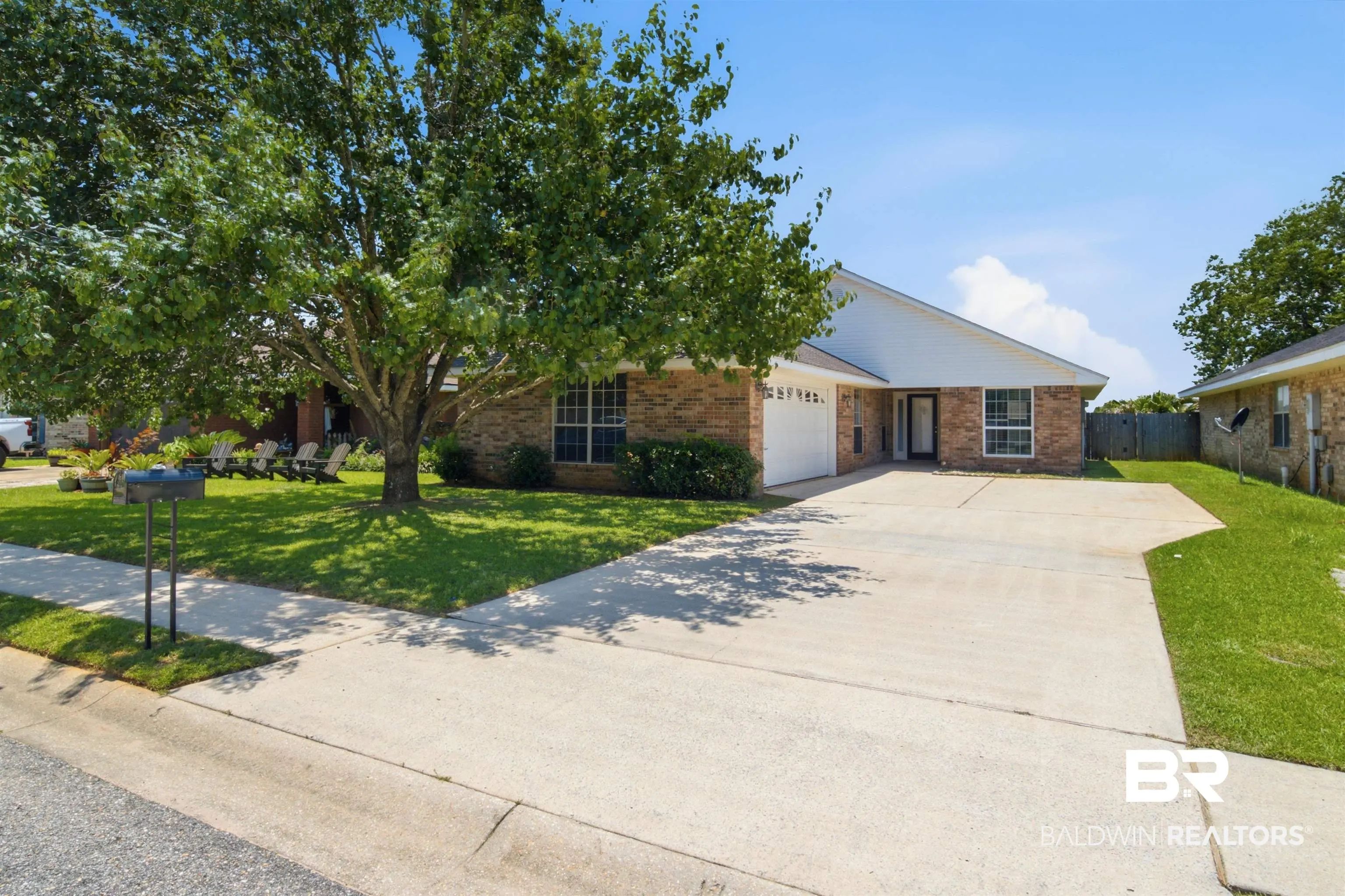 Photo of Listing #399187