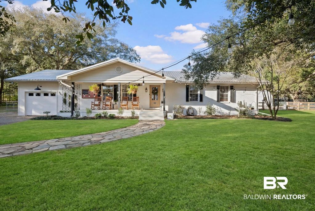 9407 Twin Beech Road, Fairhope