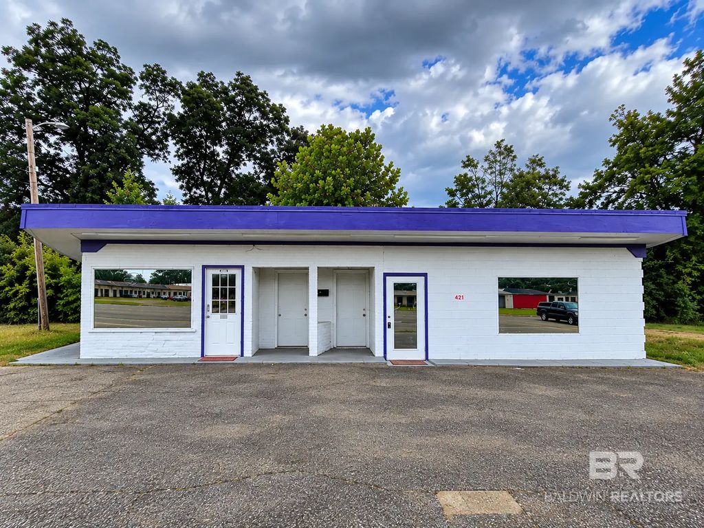460 W Front St, Evergreen