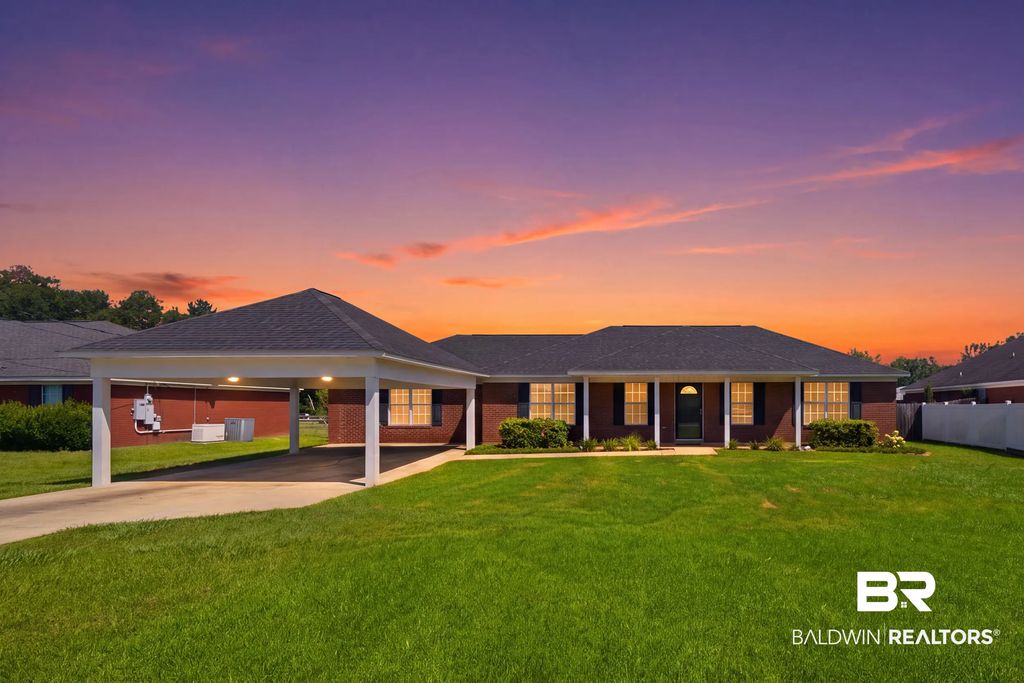 15747 Dogwood Rd, Bay Minette