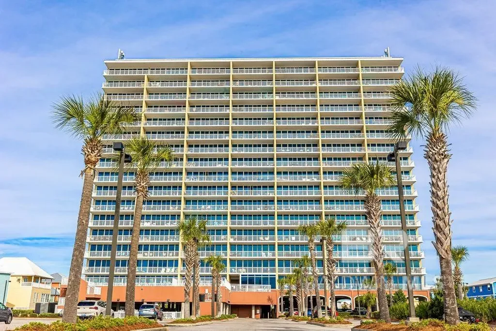 Photo of Listing #390359