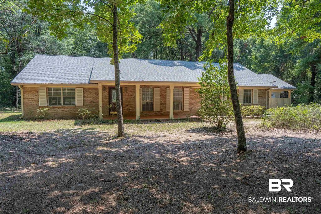 51678 Oakwood Drive, Bay Minette