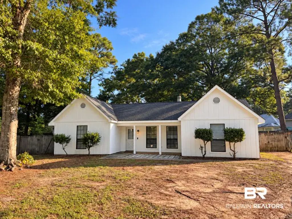 204 Straford Circle, Daphne