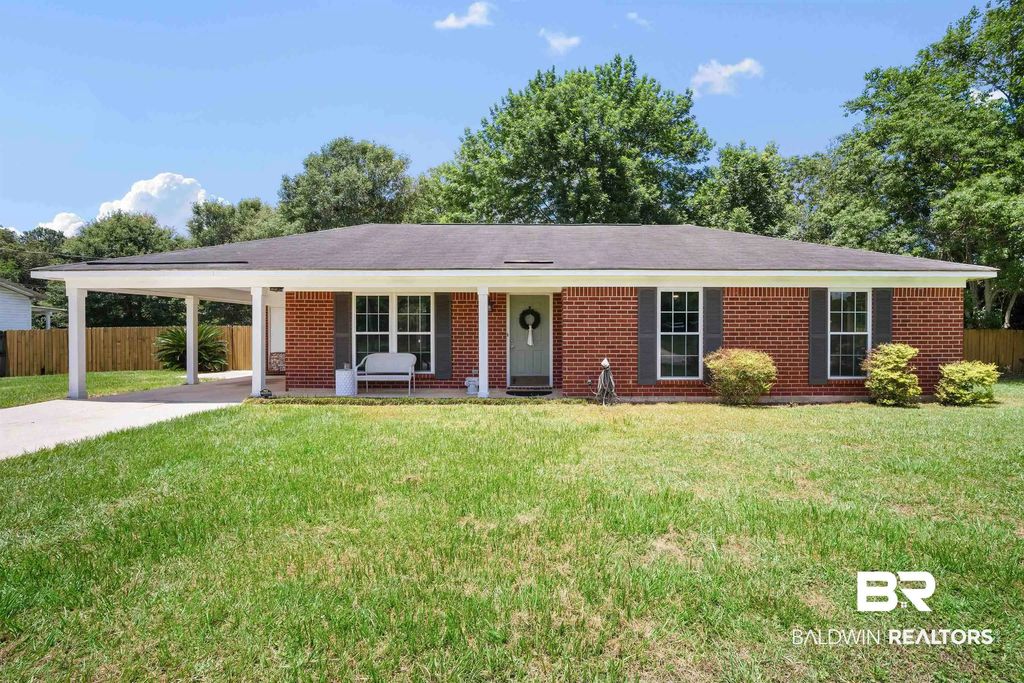 3410 Plantation Ct, Mobile