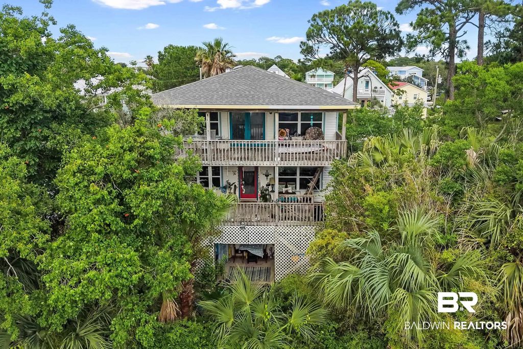 5715 Bayou St John Avenue, Orange Beach
