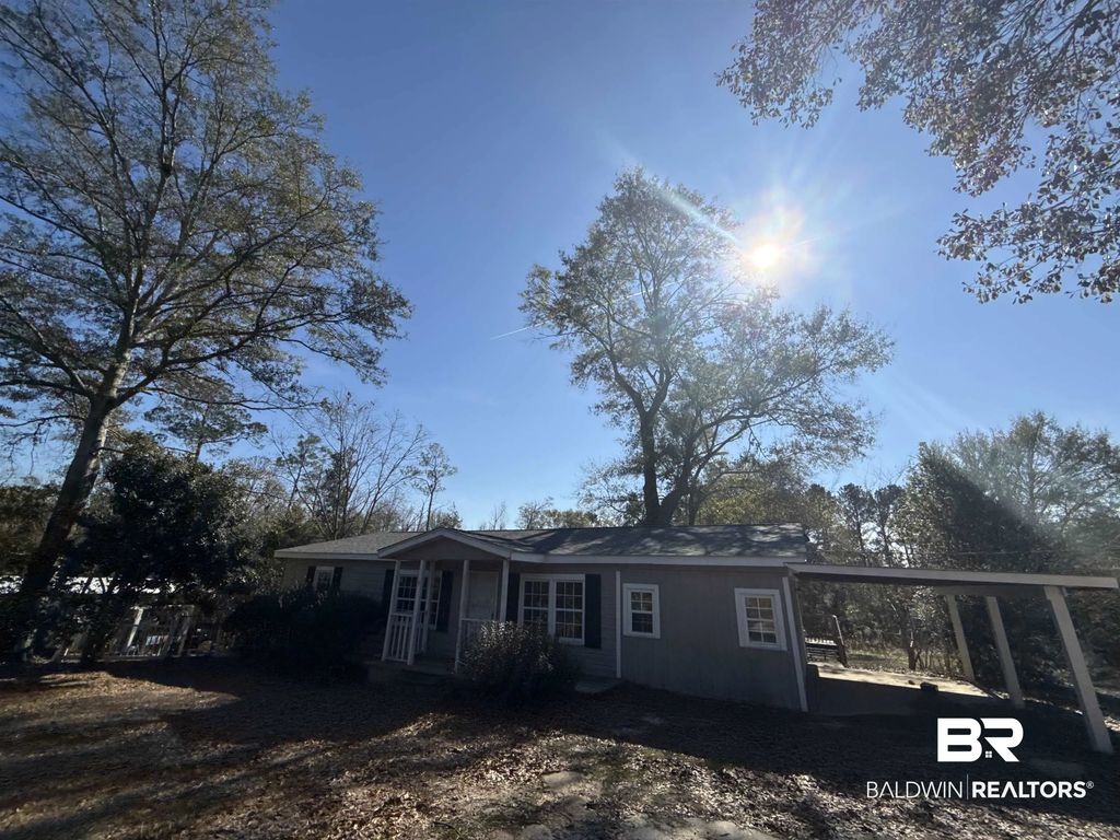 32 Slate Street, Atmore