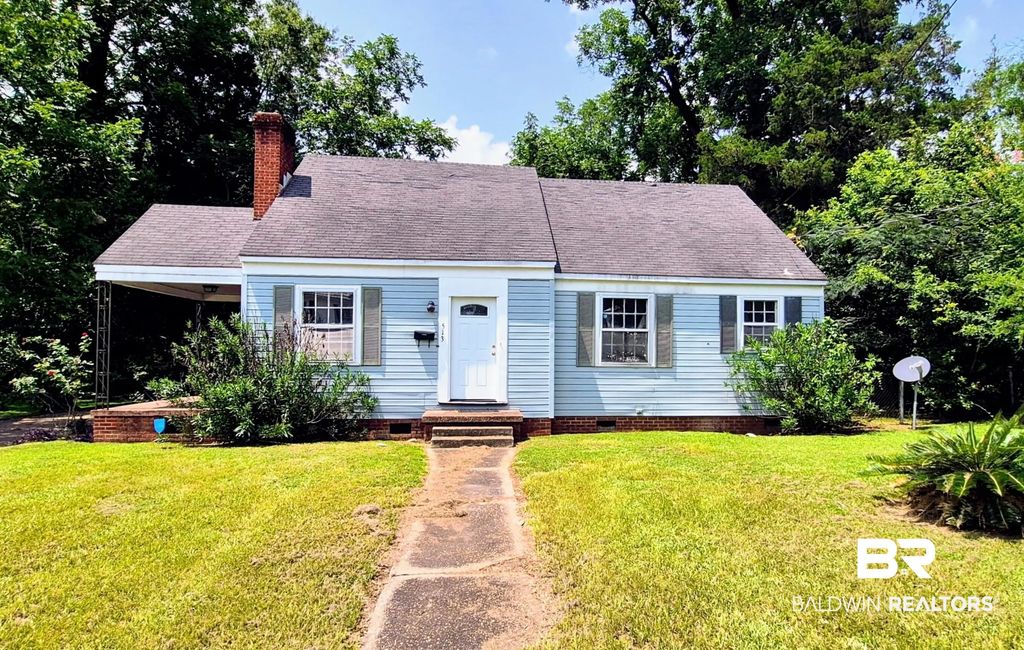 513 Dr Martin Luther King Jr Drive, Evergreen