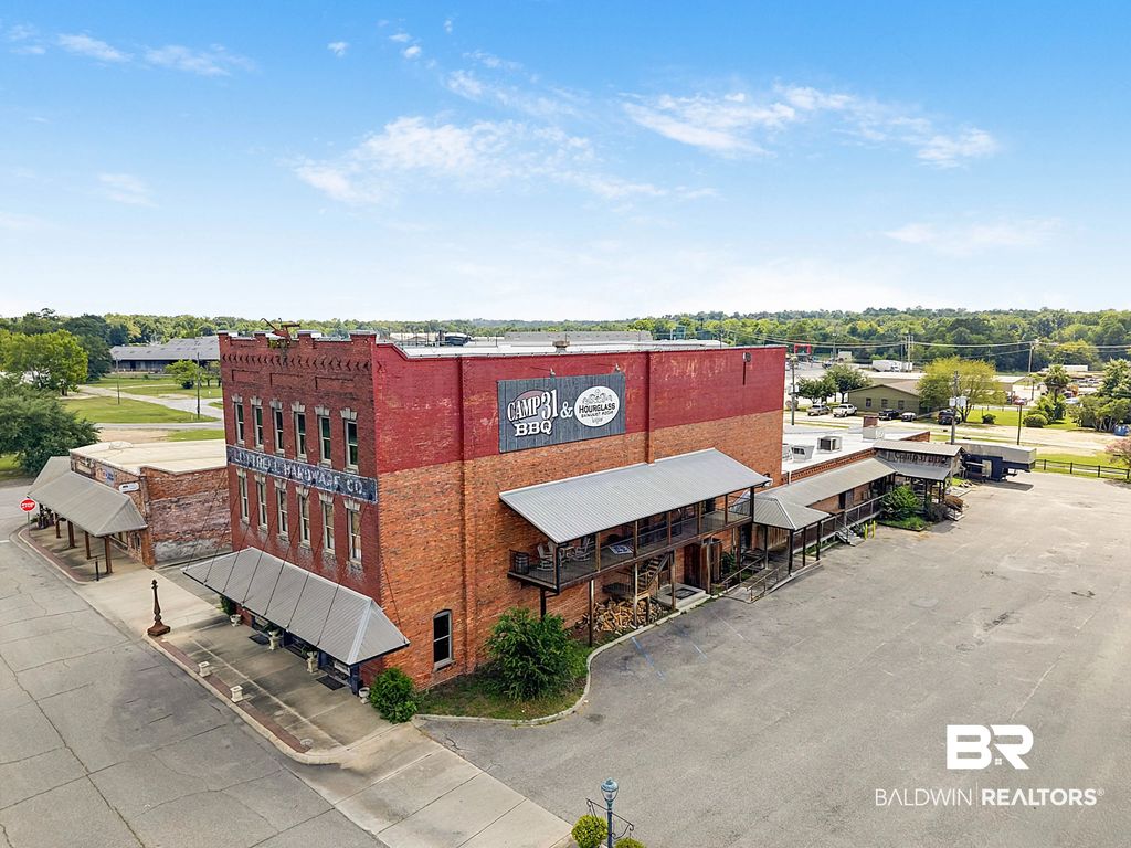 220 Saint Joseph Ave, Brewton