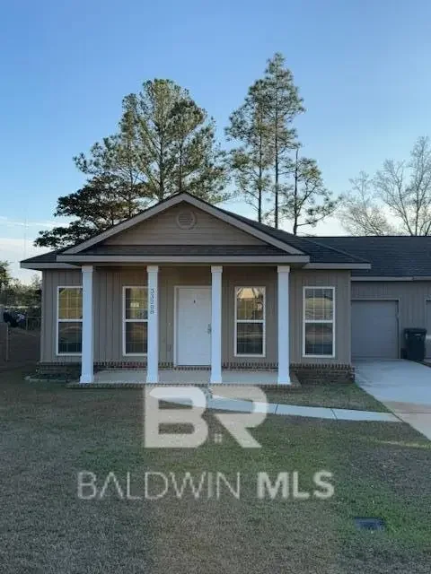 Photo of Listing #392174