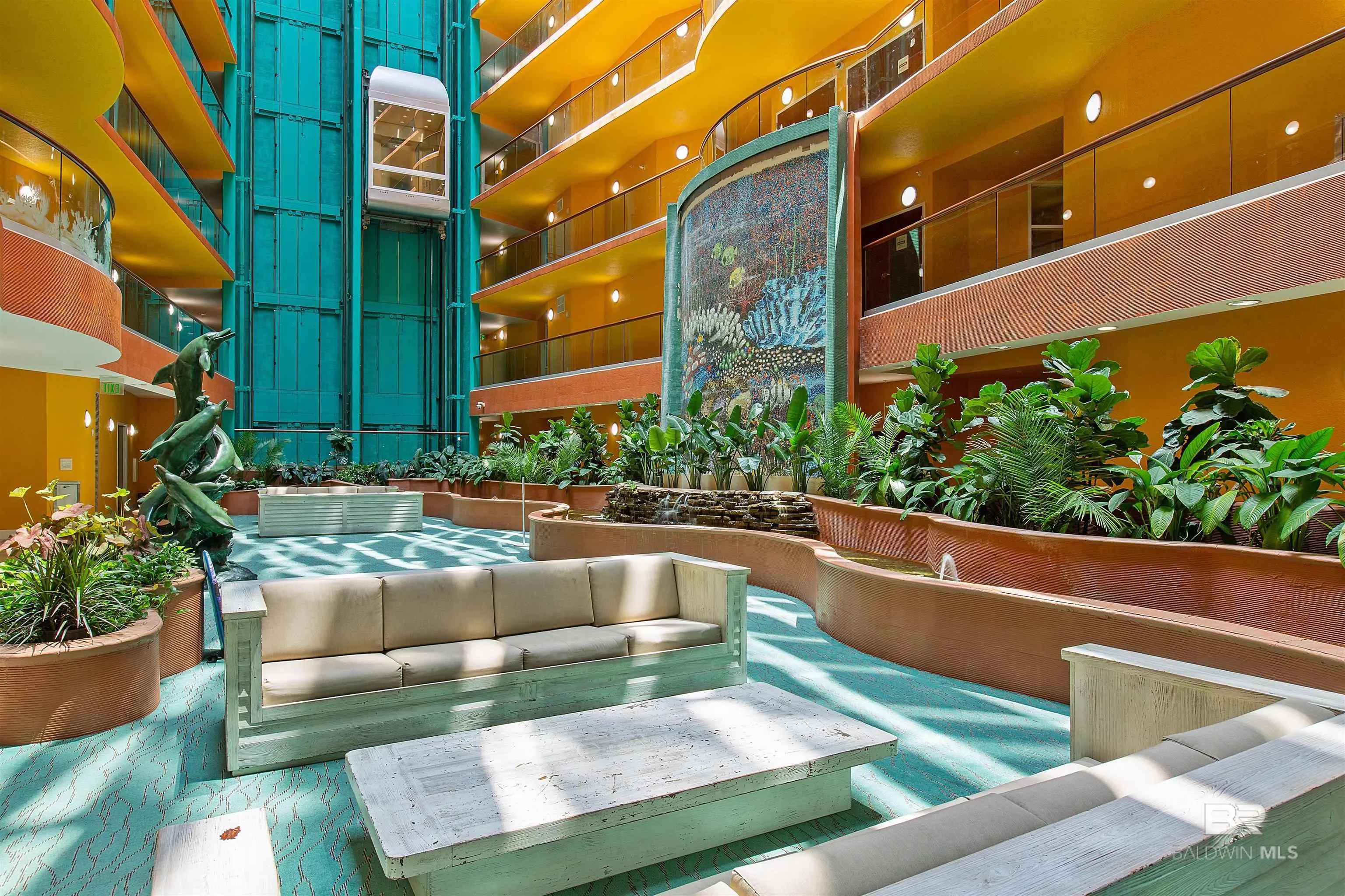 Photo of Listing #375987