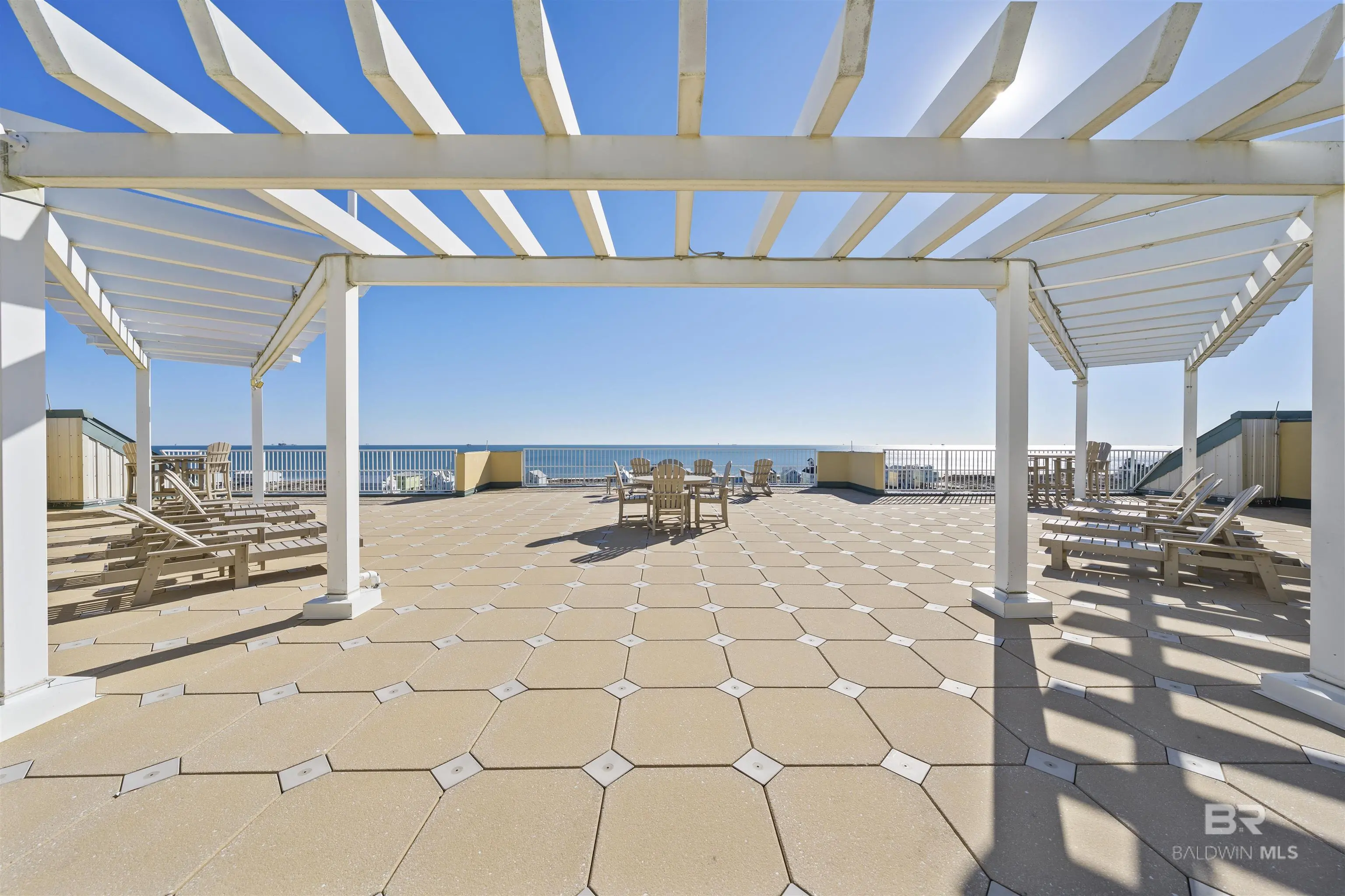 Photo of Listing #390579