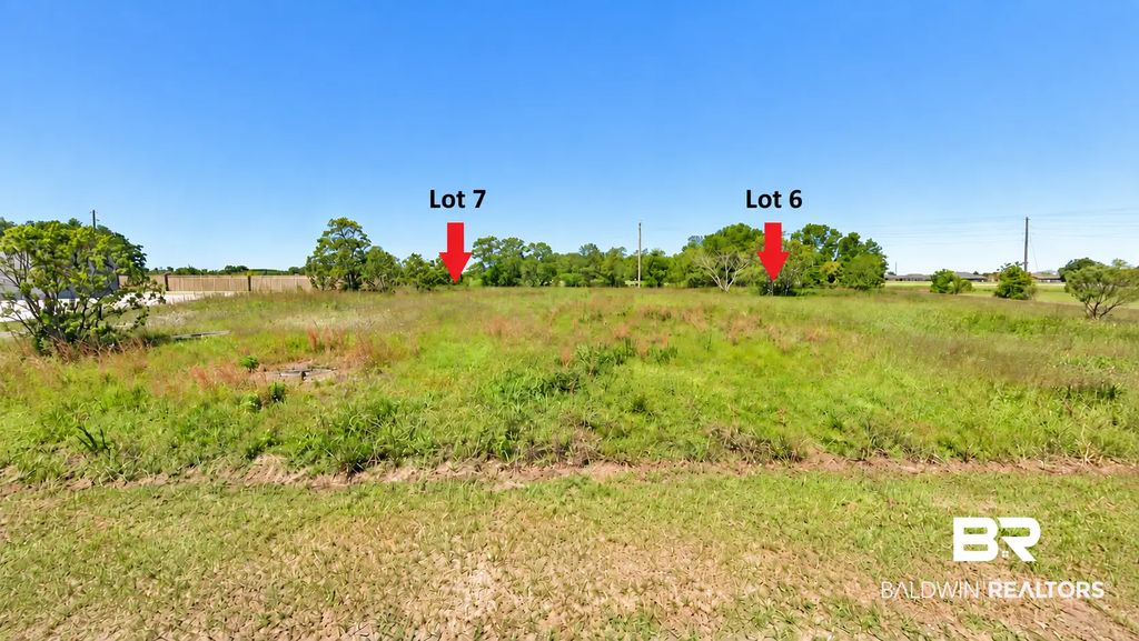 Cardinal Circle 6, 7, Summerdale