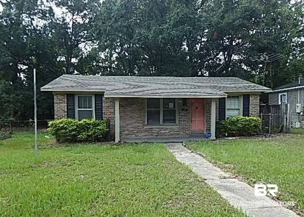2301 N Mcvay Dr., Mobile