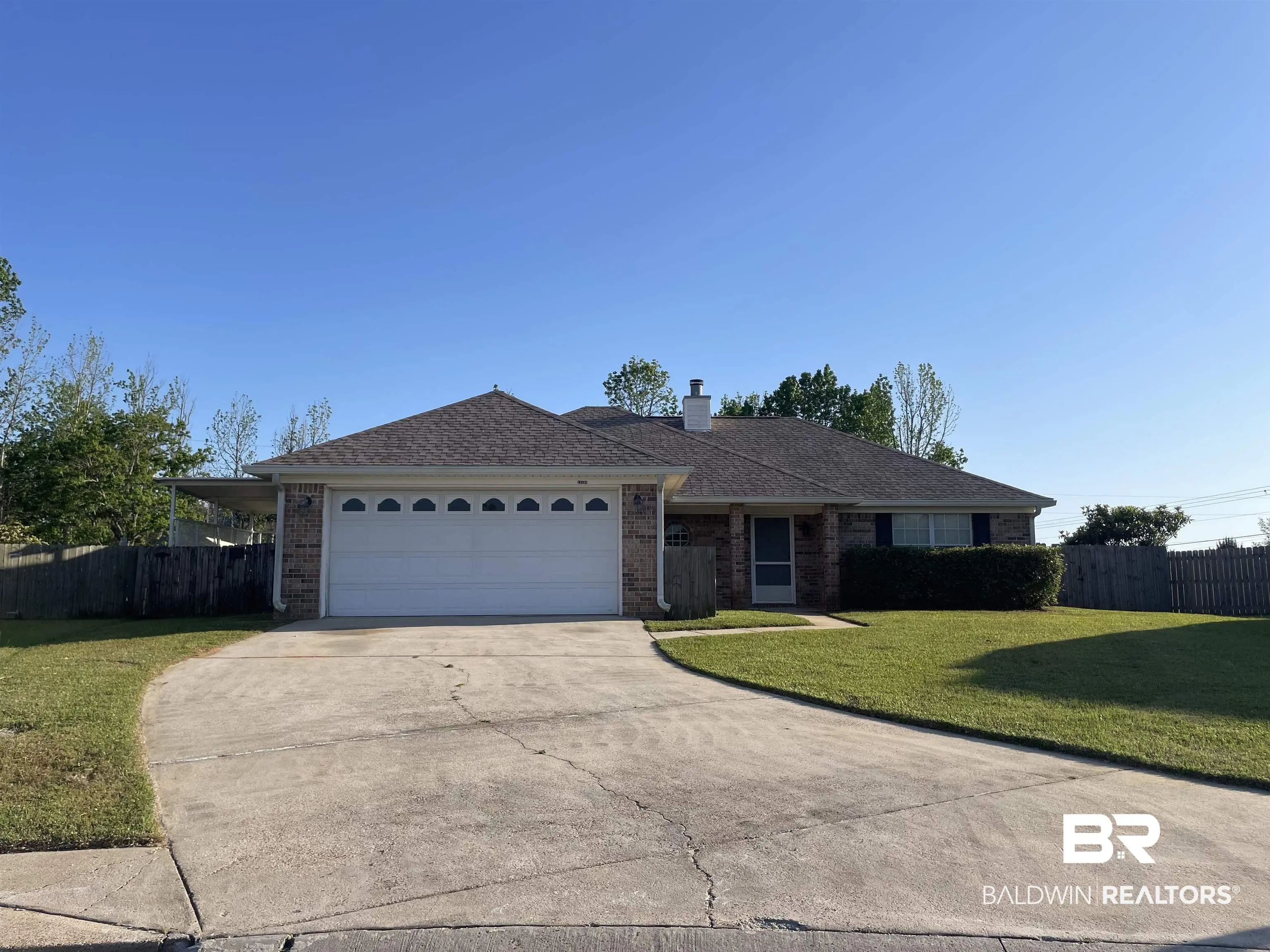Photo of Listing #381753