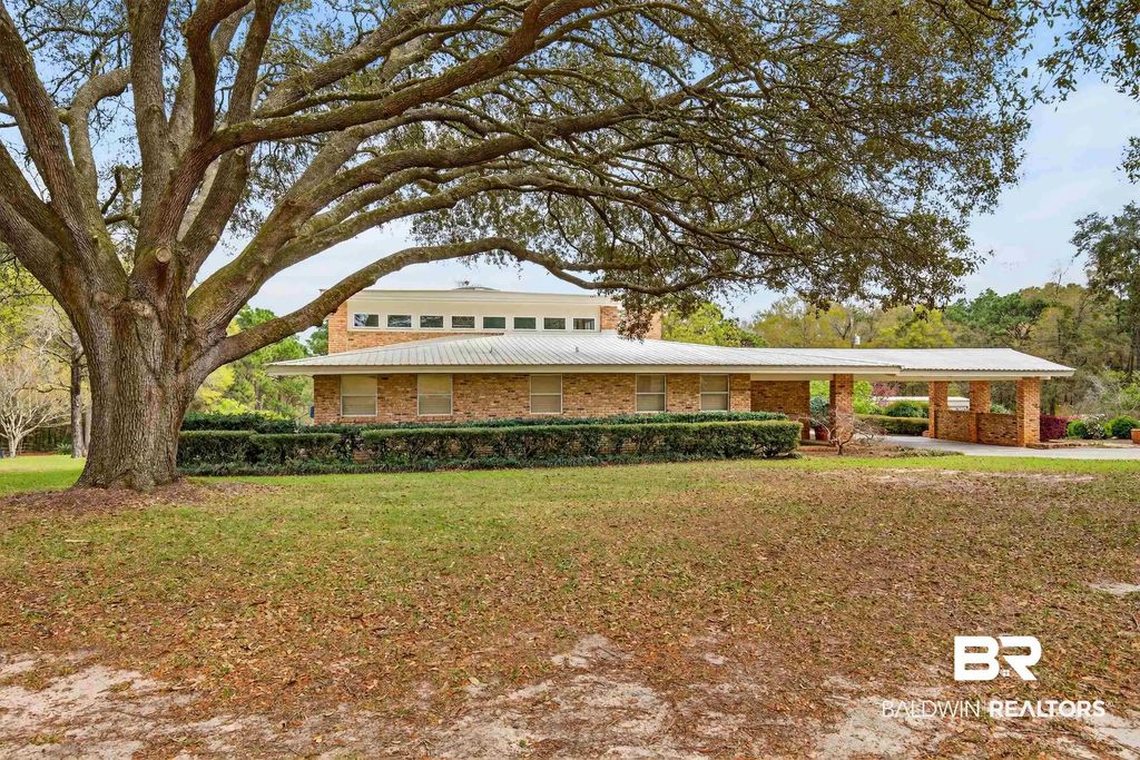 3175 Dawes Lake Road, Mobile