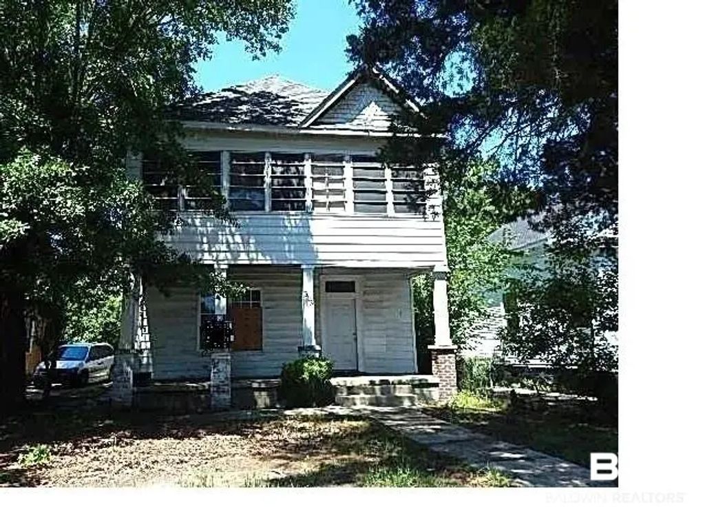 303 N Lafayette Street, Mobile
