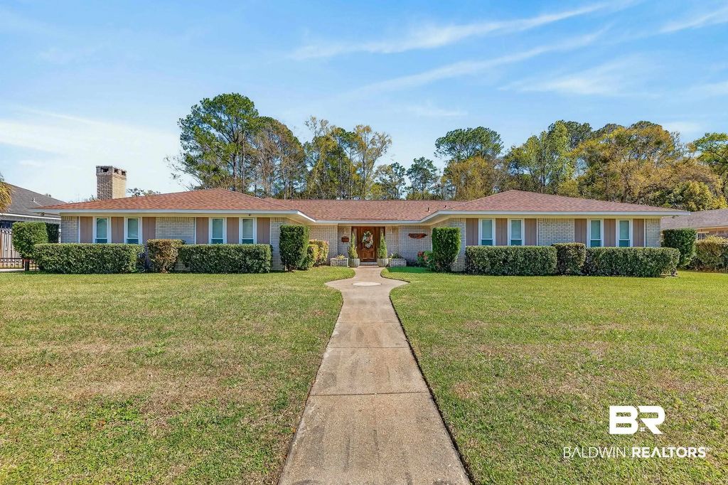 1271 Spring Valley Drive, Mobile