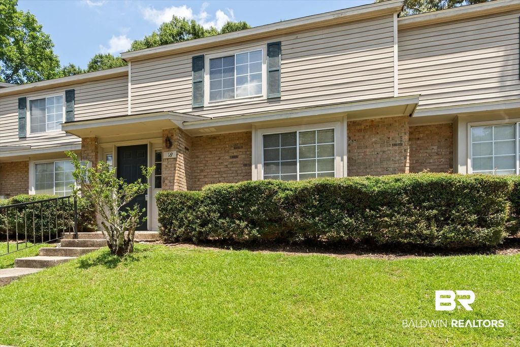 6701 Dickens Ferry Road 18, Mobile