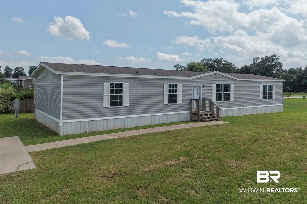 21601 Westside Loop, Silverhill