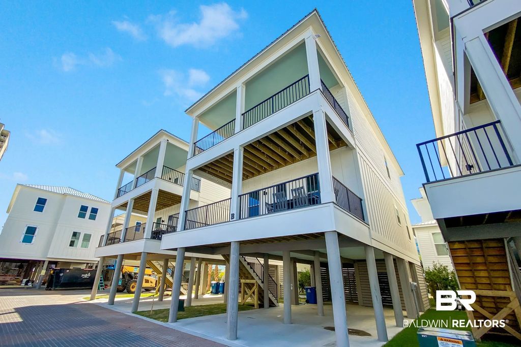 521 E 1st Ave B, Gulf Shores
