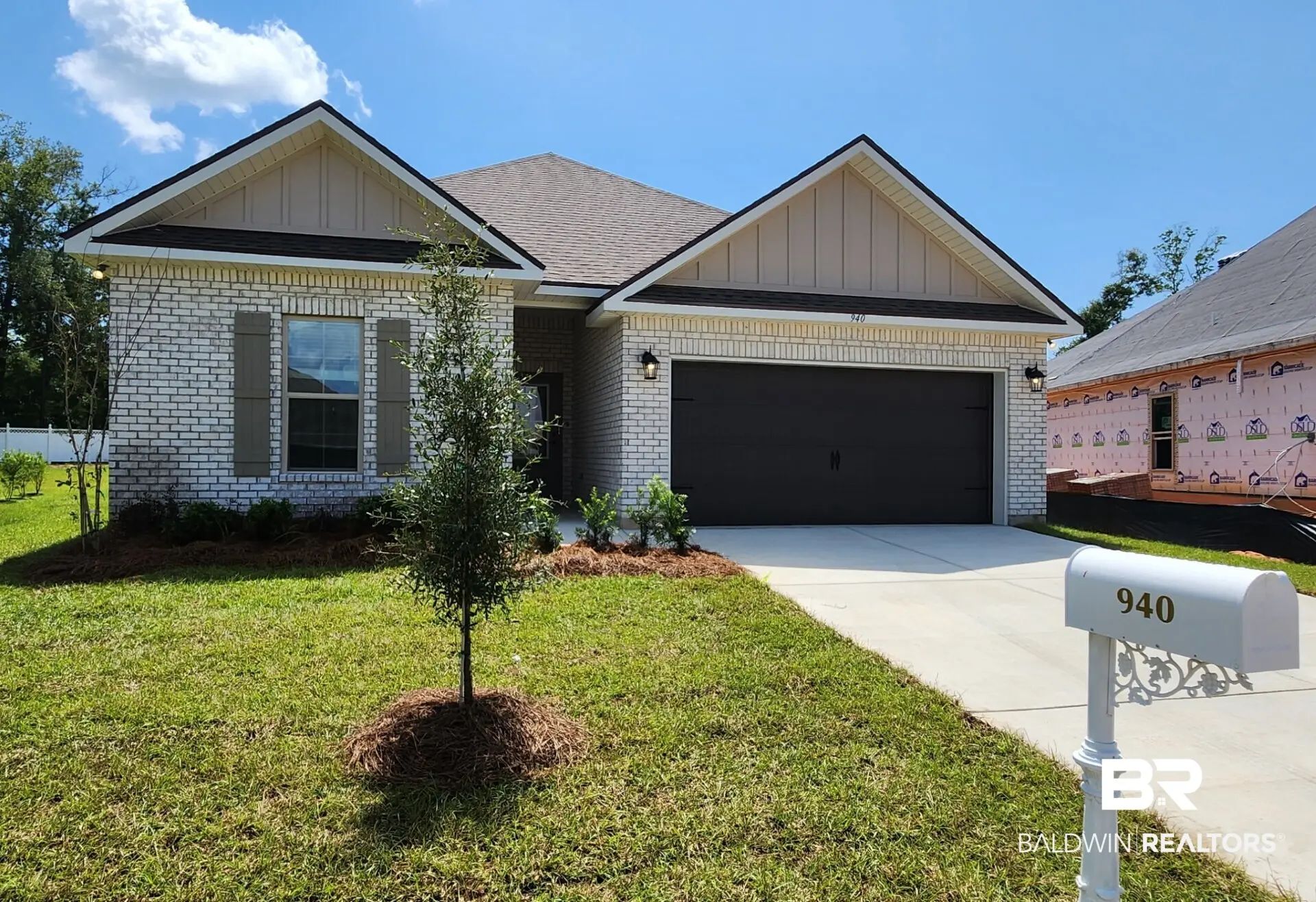 Photo of Listing #398089