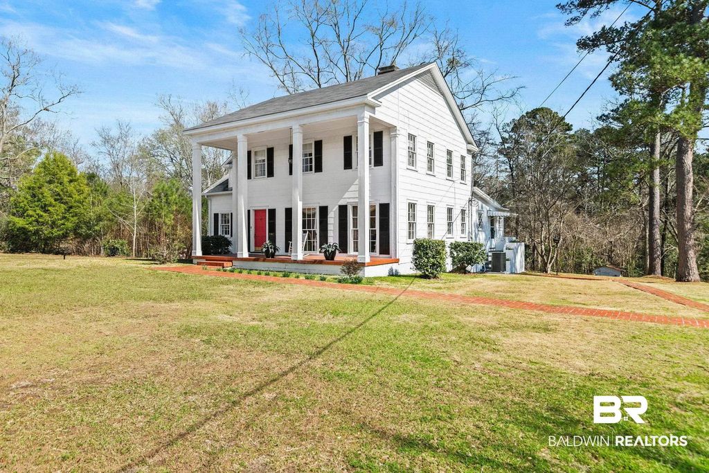 2302 College Avenue, Jackson