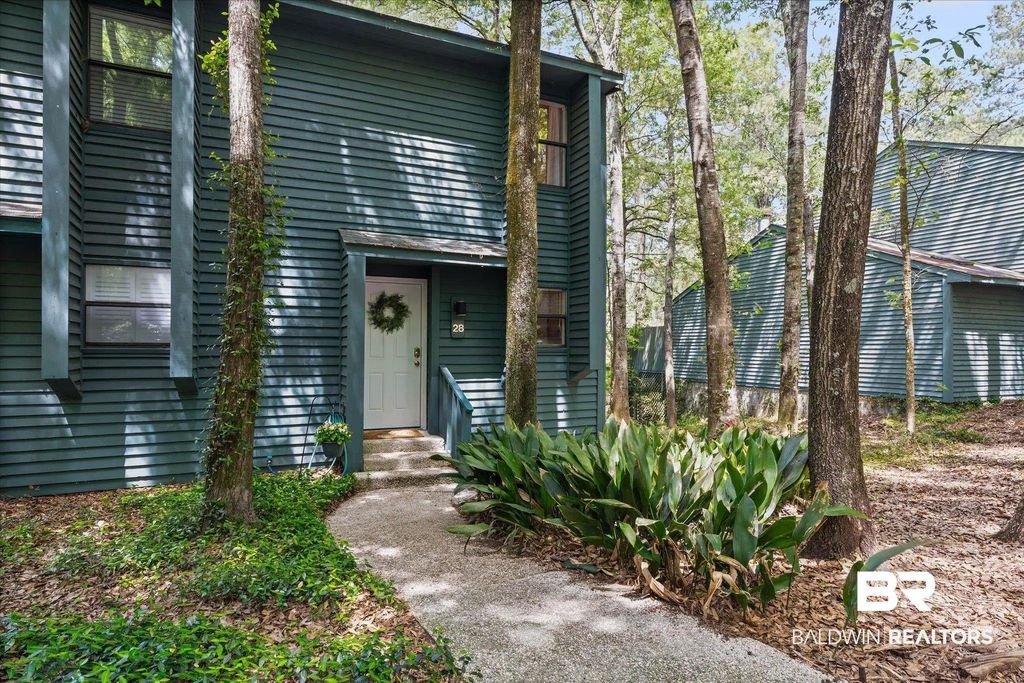 28 Summer Oaks Drive, Daphne