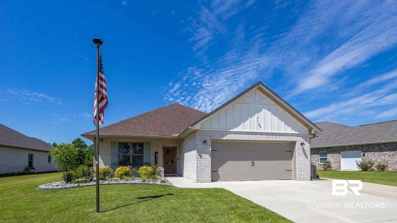 Photo of Listing #384640