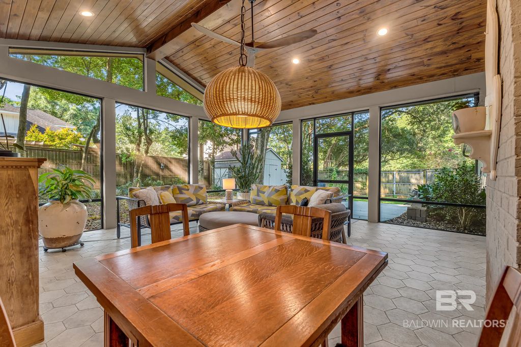4 Woodgrove Circle, Fairhope
