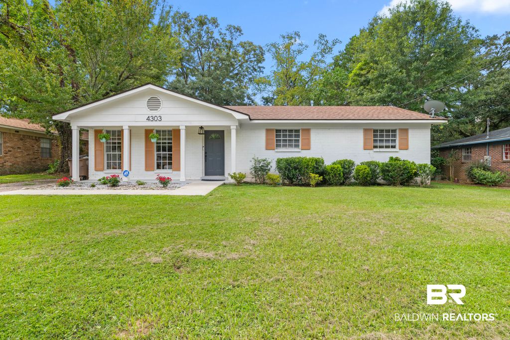 4303 Via Alta Drive, Mobile