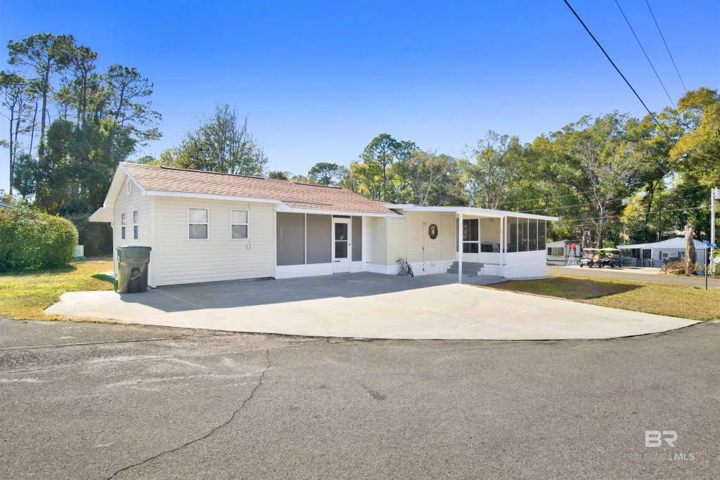 511+512 Elberta Loop, Lillian