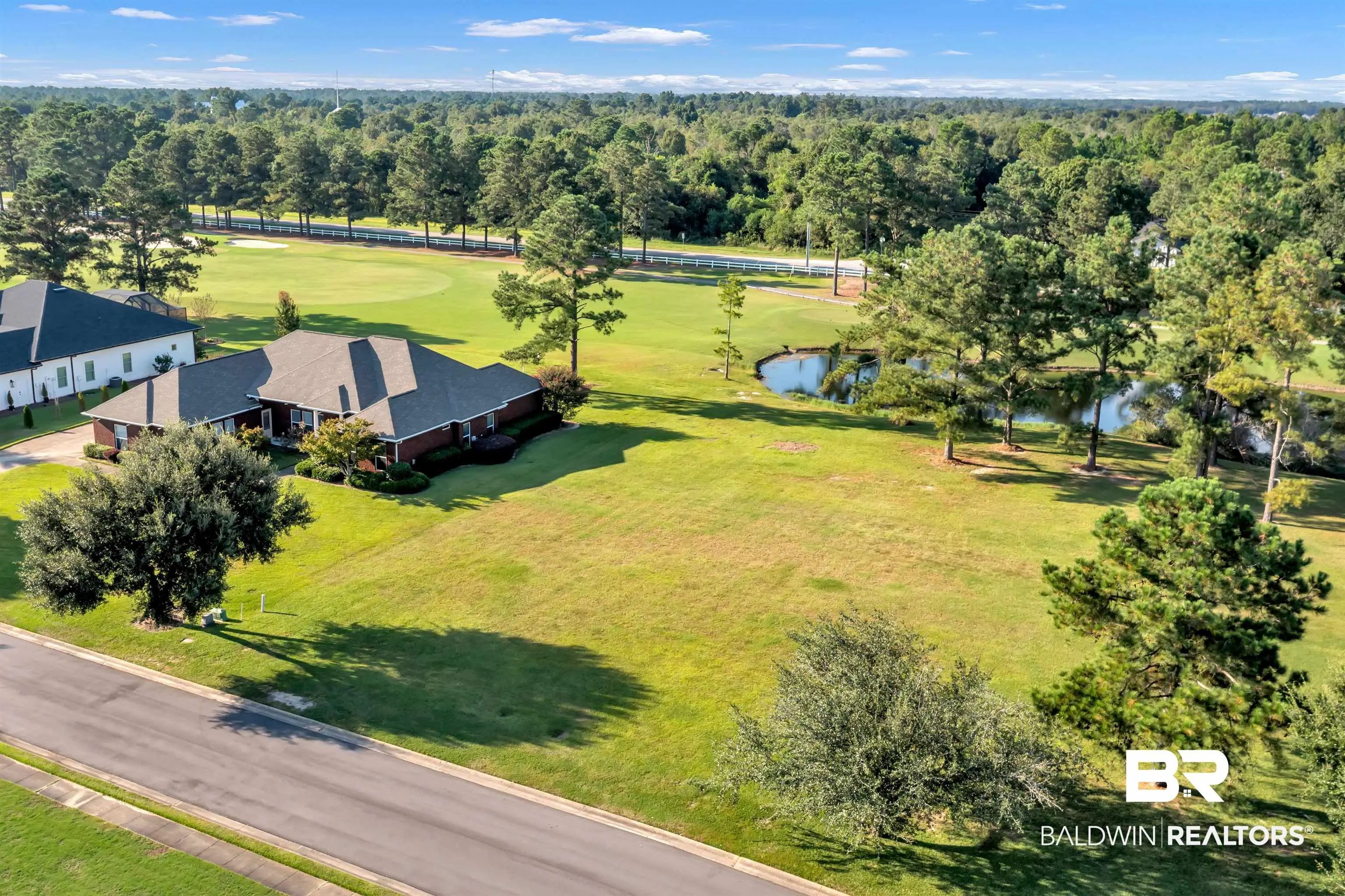 Photo of Listing #381446