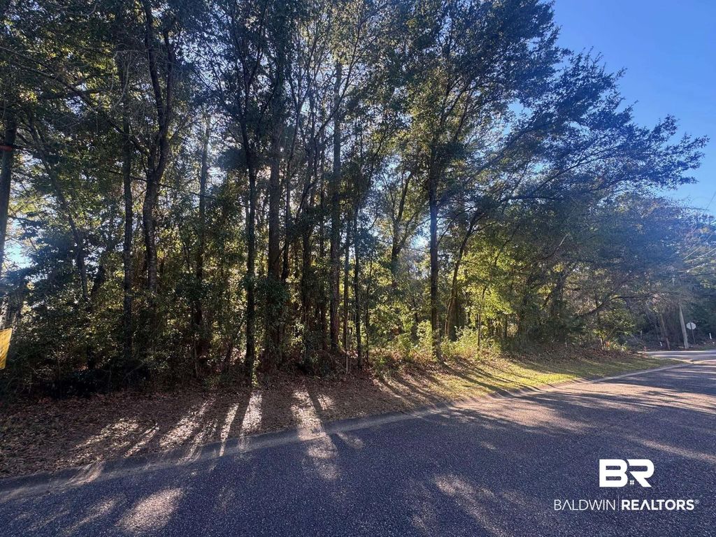 404 Miller Avenue, Fairhope