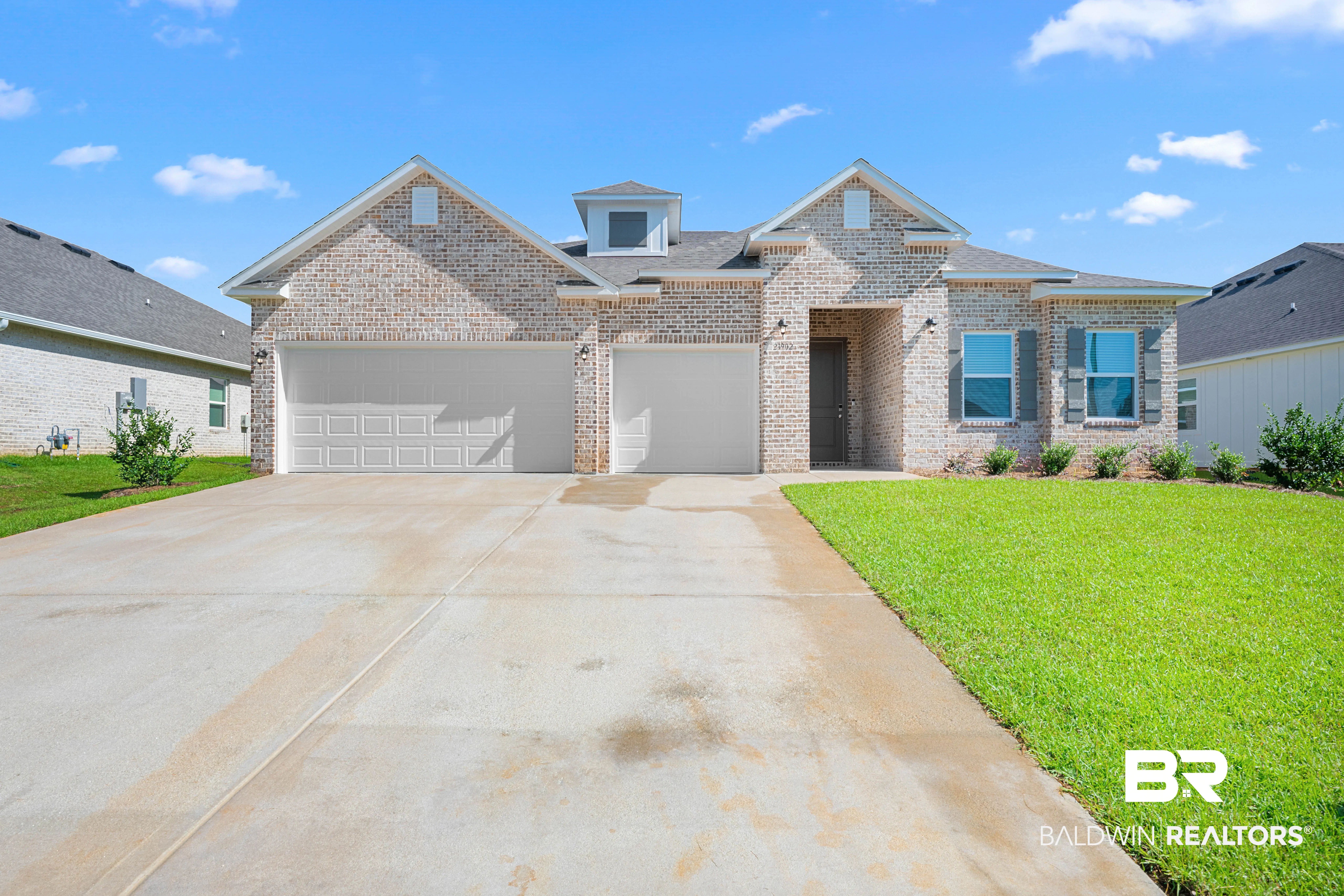 Photo of Listing #391402