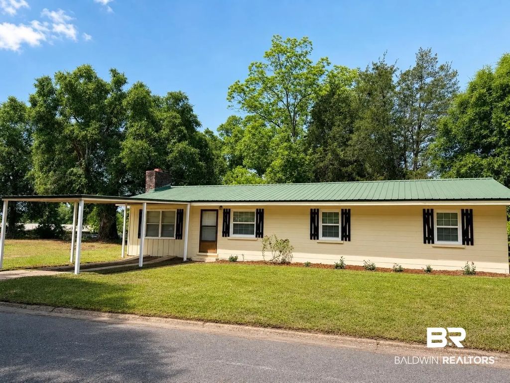 406 Schad Street, East Brewton