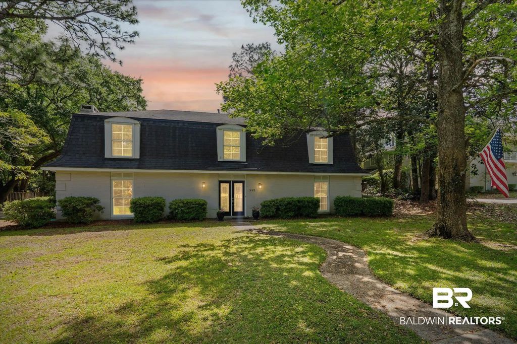 559 E Cumberland Road, Mobile