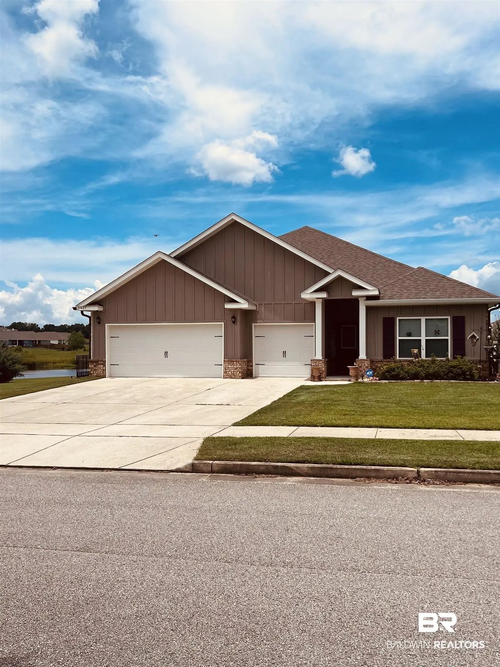 21427 Yosemite Boulevard, Fairhope