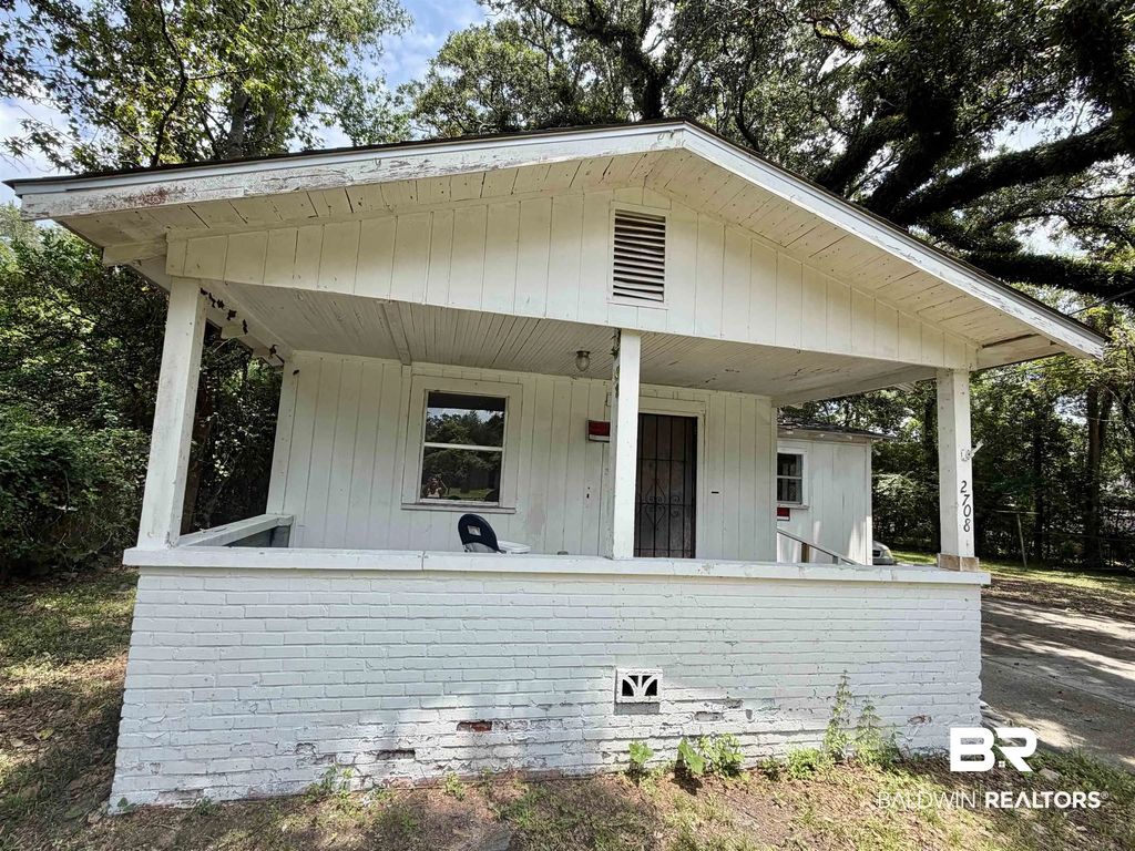2708 Edgewood Street, Mobile