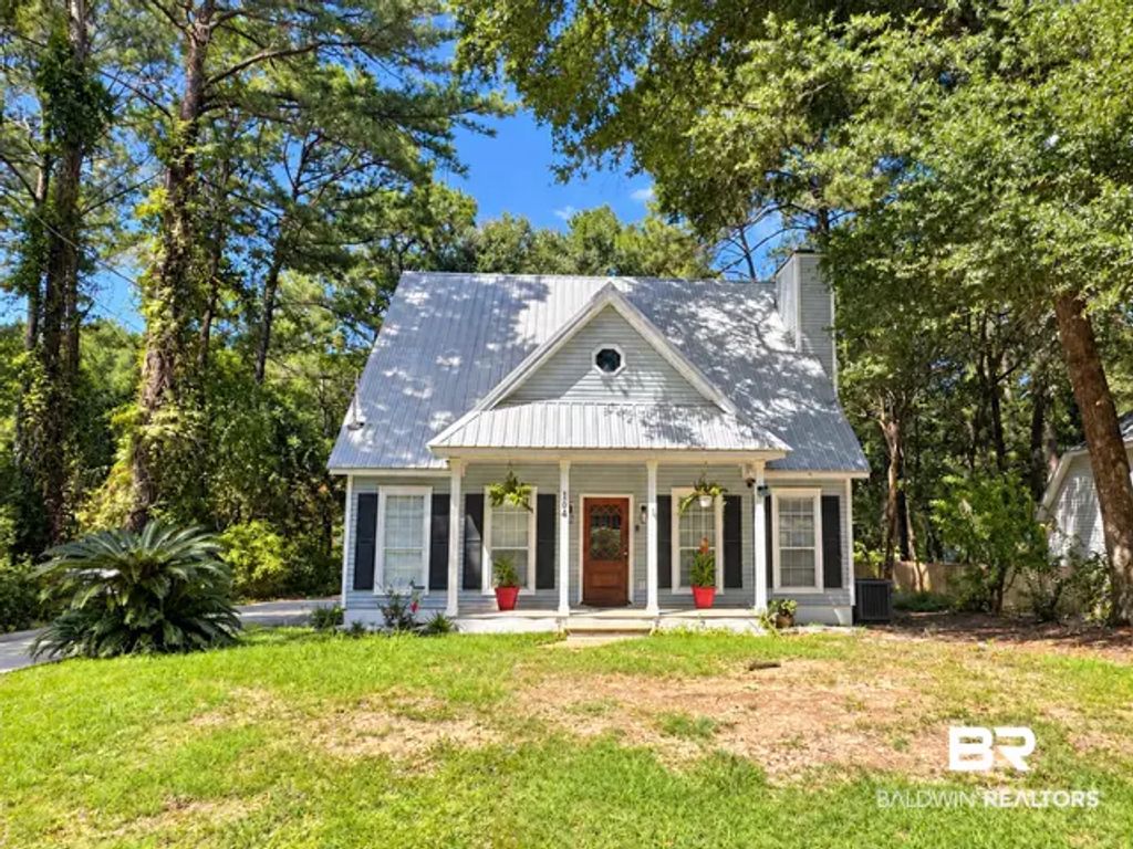 104 Crestview Circle, Daphne