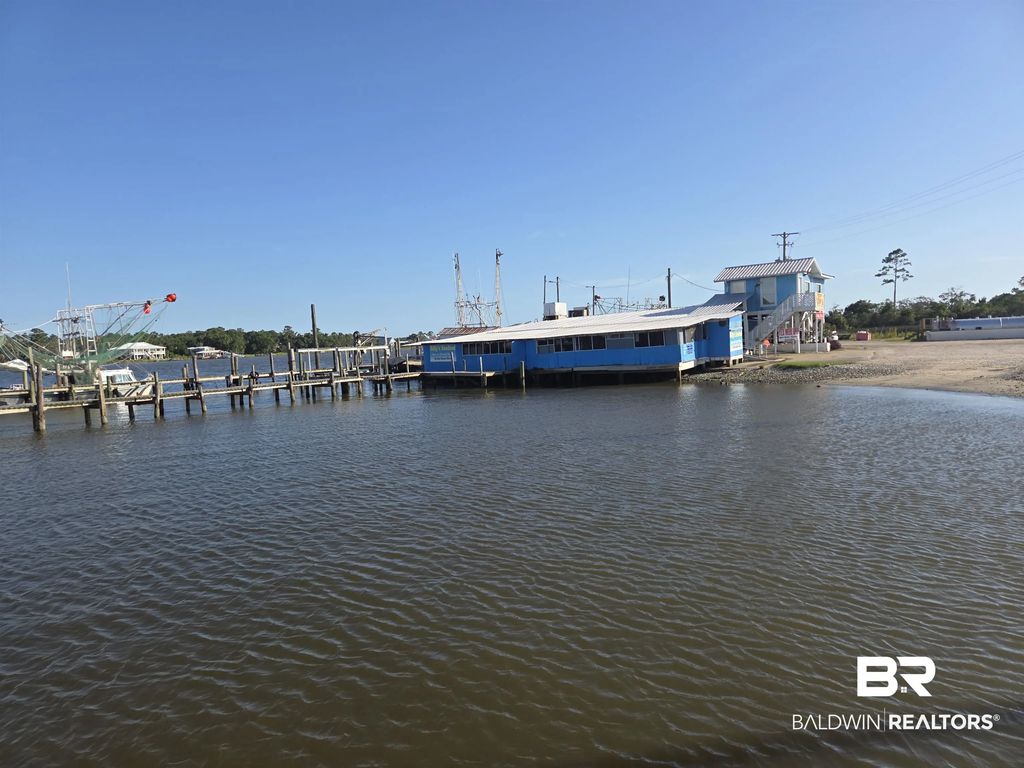 16780 River Road, Bon Secour