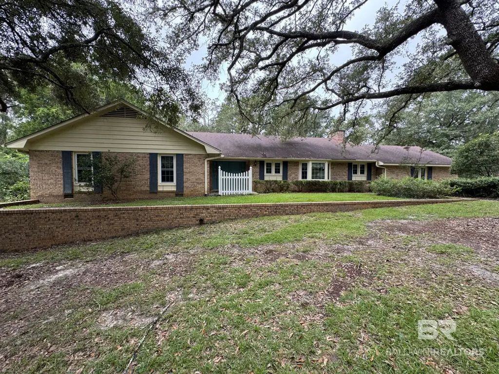 45435 Chalet Drive, Bay Minette