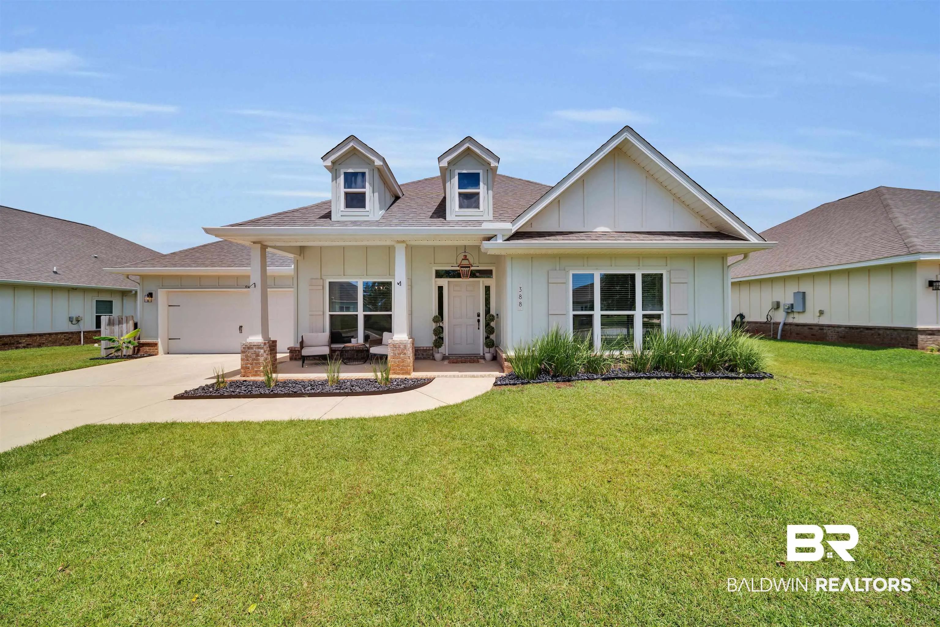 Photo of Listing #399522