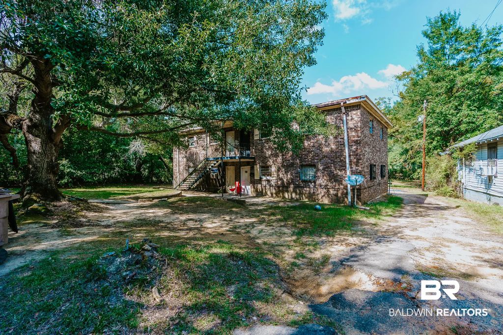 2508 Highland Drive, Mobile