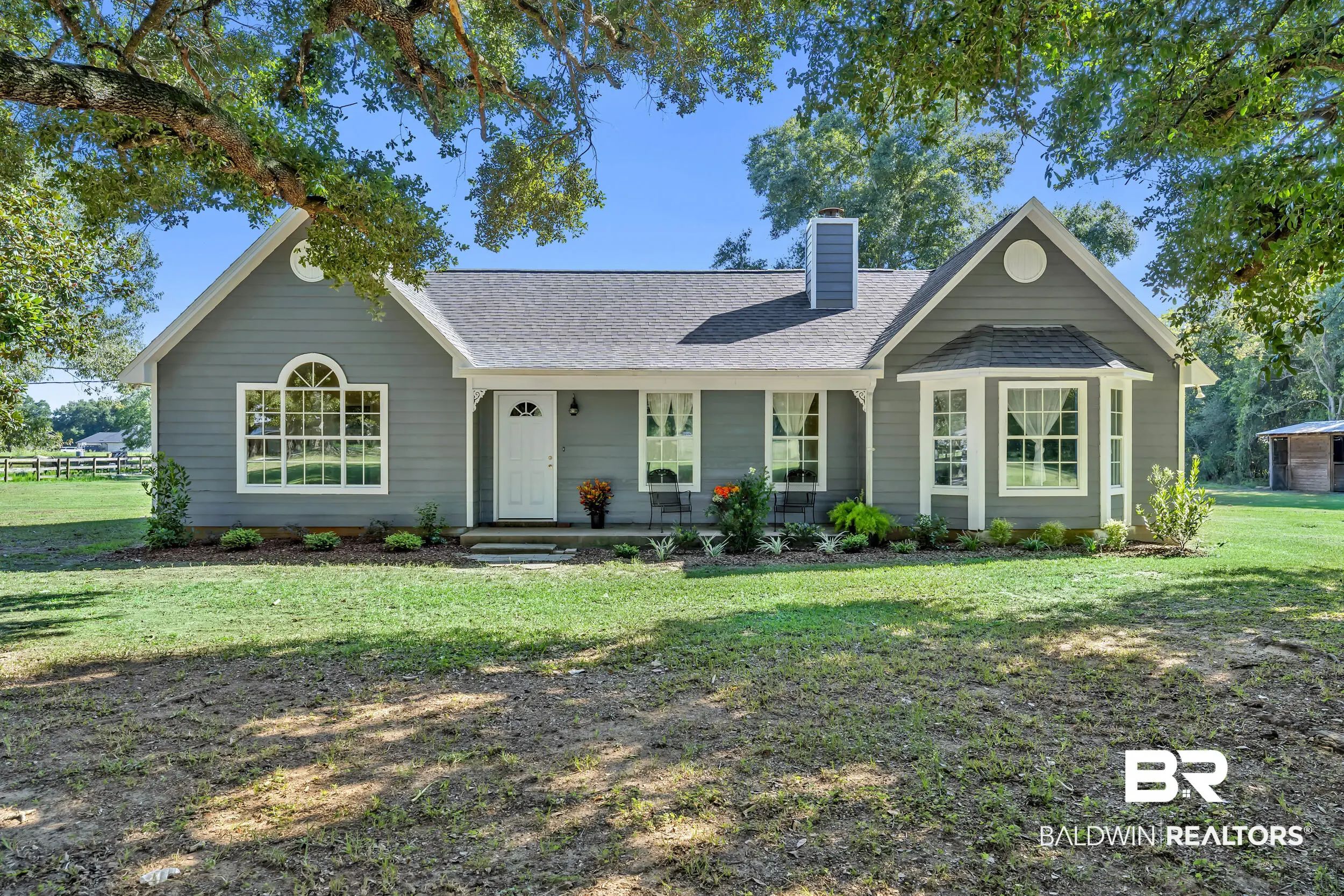 Photo of Listing #410975